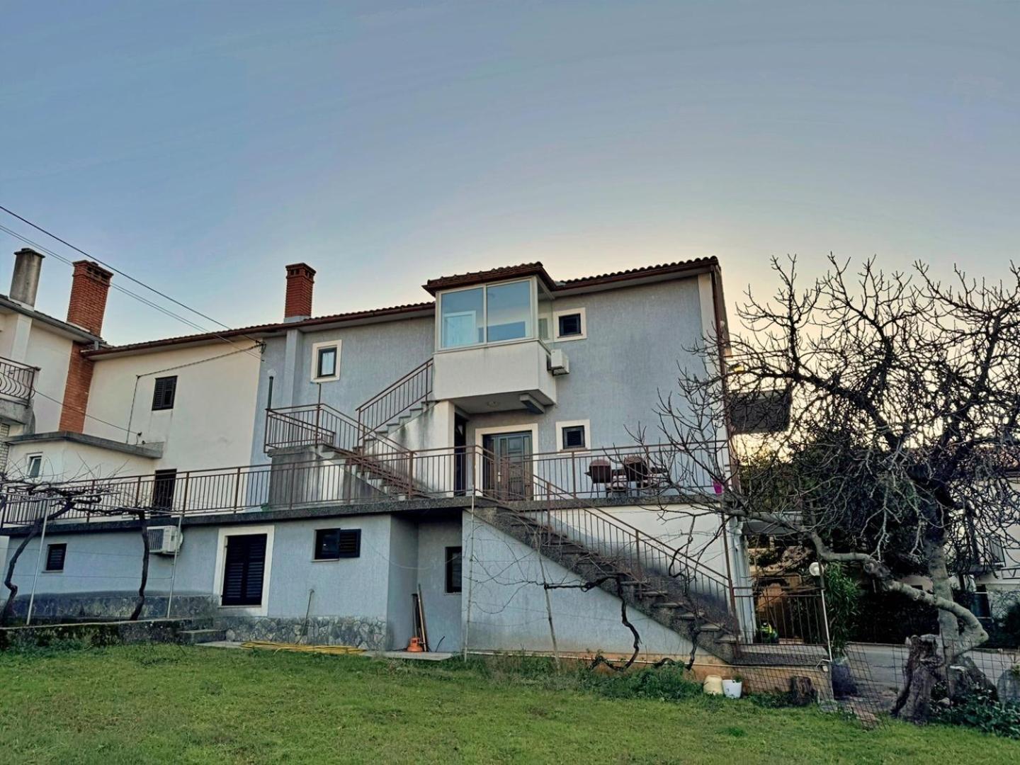 Apartments Katarina Malinska Exterior photo